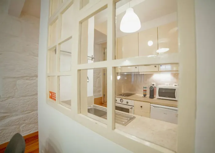 Vintage Flat By Hosty *